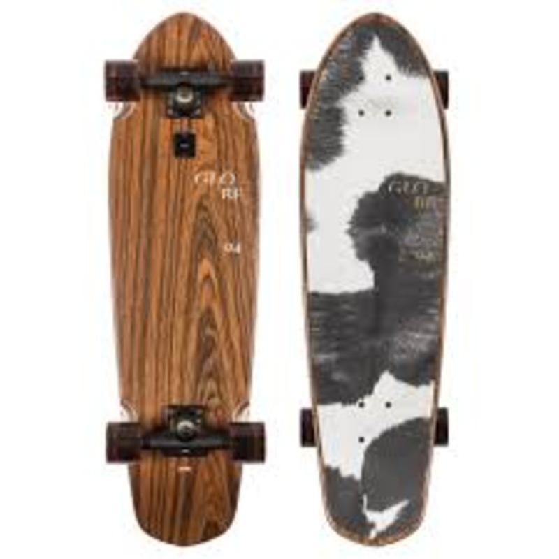 Globe Big Blazer 32 Rosewood/Cowprint Cruiser Complete